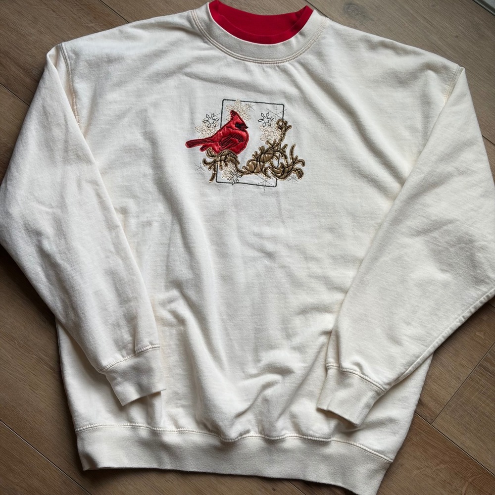 Vintage Adult XL Cardinal Embroidered Sweatshirt Grannycore White Christmas USA